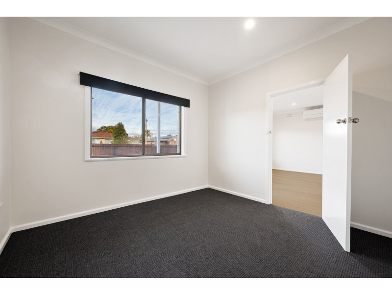 74 LAWRENCE STREET, Wodonga VIC 3690