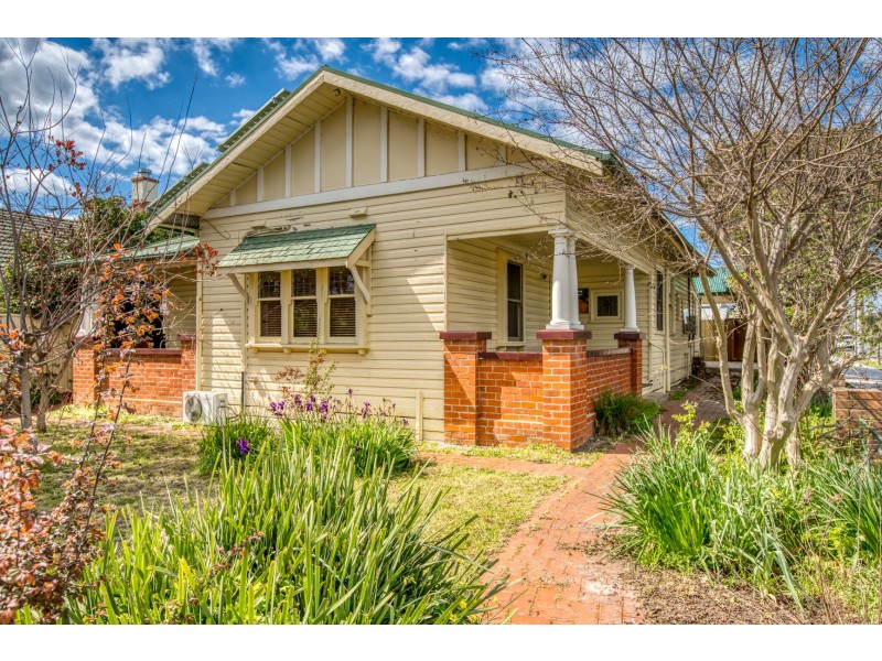 8 Havelock Street, Wodonga VIC 3690