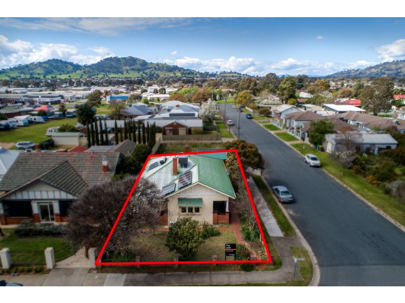 8 Havelock Street, Wodonga VIC 3690