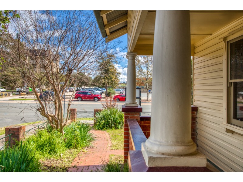8 Havelock Street, Wodonga VIC 3690
