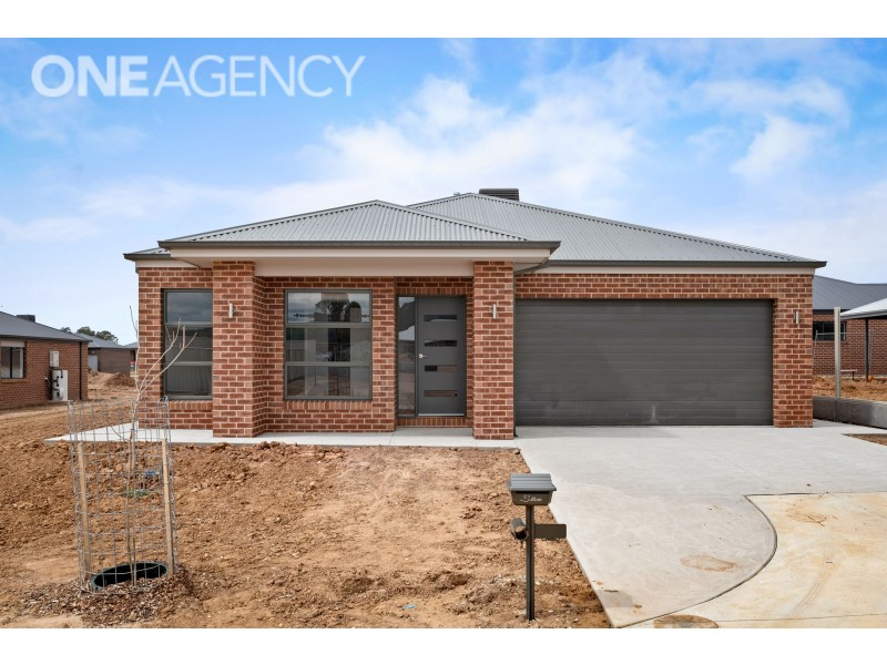 4 Calder Close, West Wodonga VIC 3690