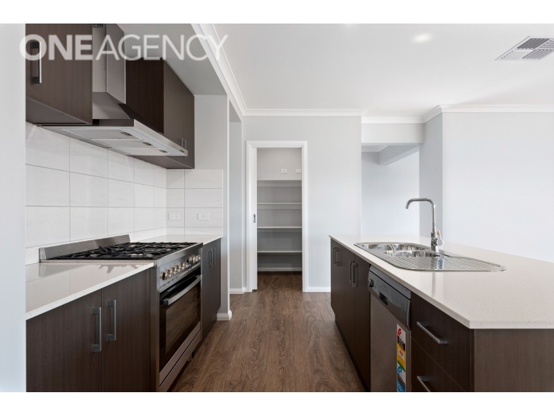 4 Calder Close, West Wodonga VIC 3690