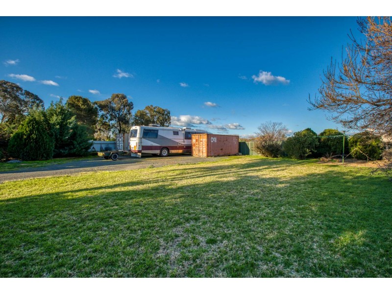 106 STURT STREET, Howlong NSW 2643