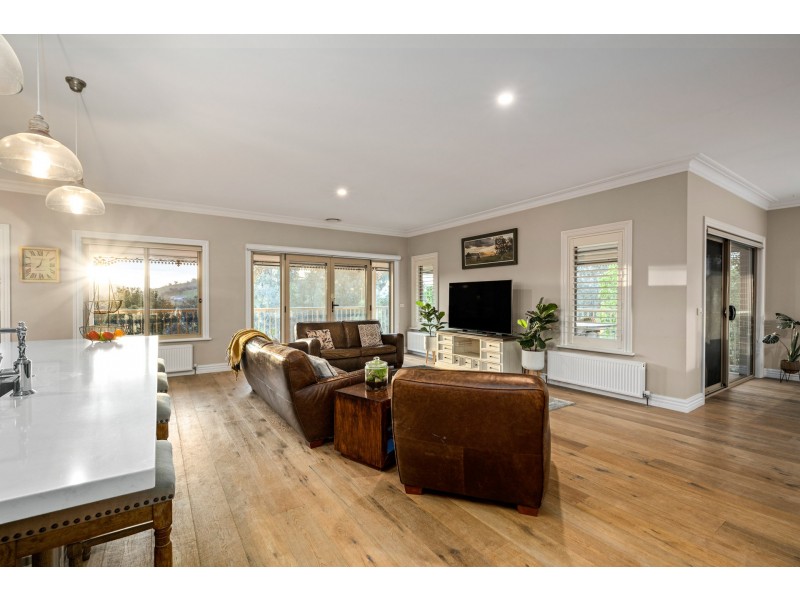 9 PEREGRINE PLACE, Wodonga VIC 3690