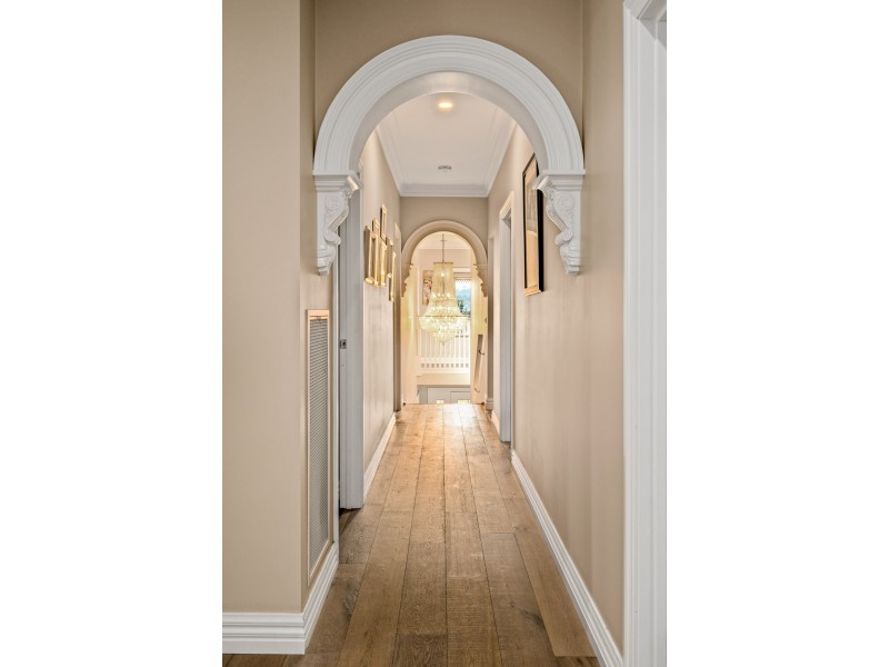 9 PEREGRINE PLACE, Wodonga VIC 3690