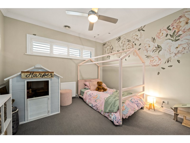 9 PEREGRINE PLACE, Wodonga VIC 3690