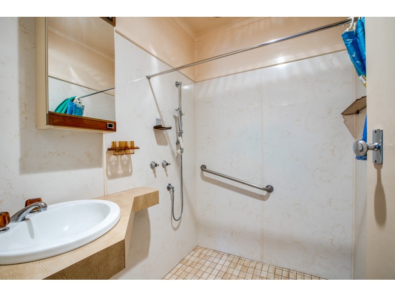 17 HEREFORD STREET, Wodonga VIC 3690