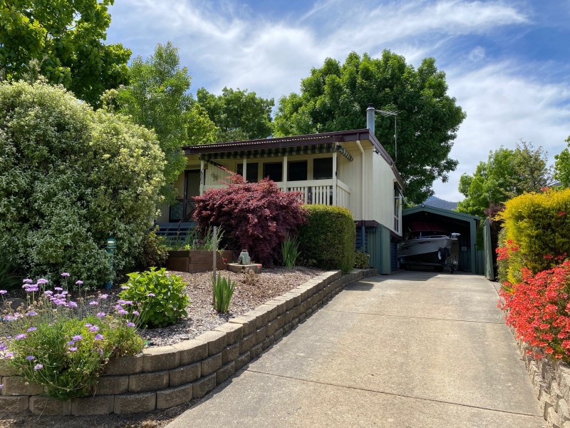 5 JITEMA STREET, Dartmouth VIC 3701