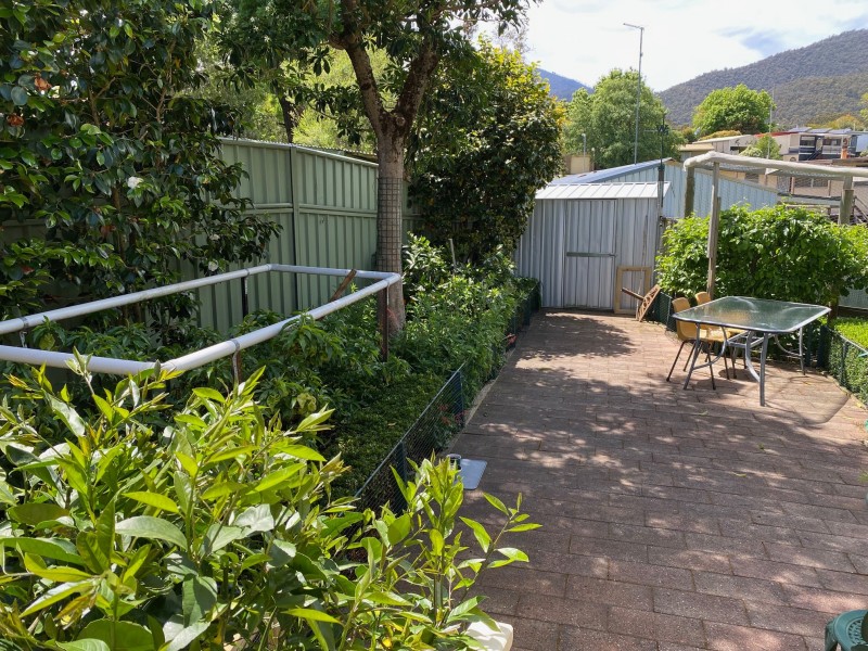 5 JITEMA STREET, Dartmouth VIC 3701