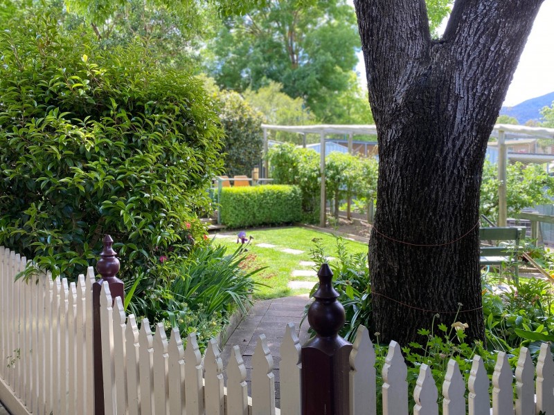 5 JITEMA STREET, Dartmouth VIC 3701