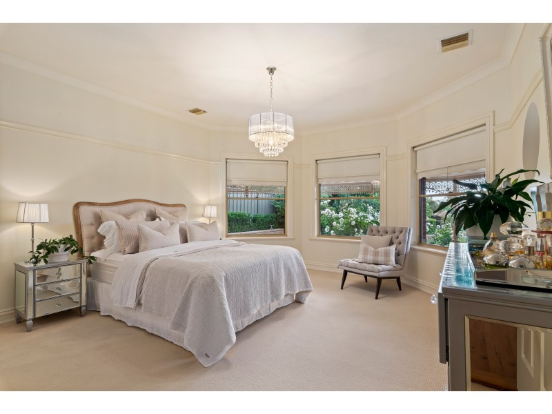 24 GLEN AVON TERRACE, Wodonga VIC 3690