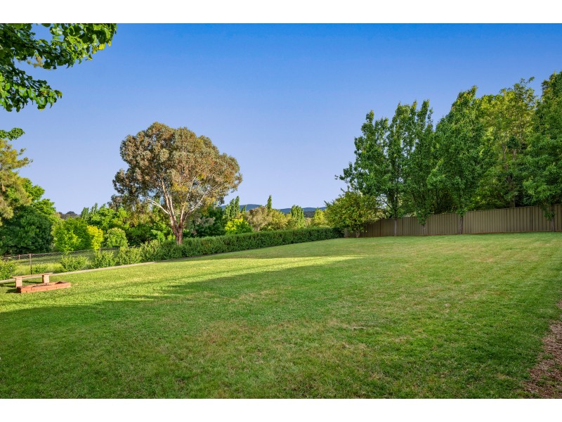 24 GLEN AVON TERRACE, Wodonga VIC 3690