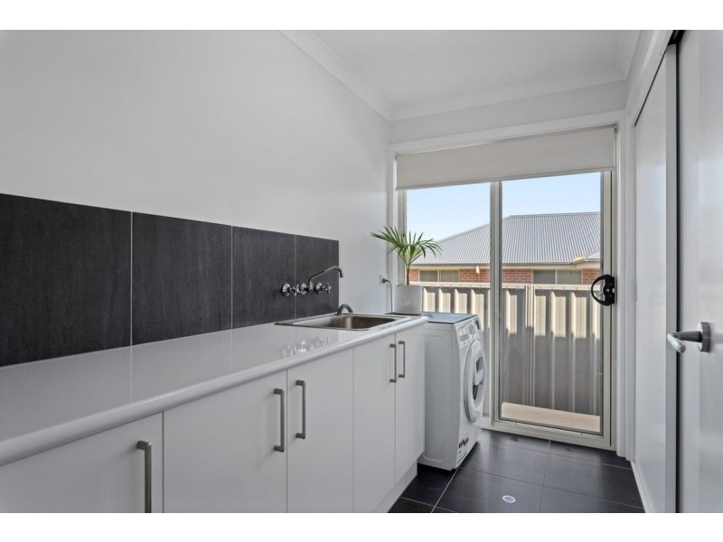 178 Ava Avenue, Thurgoona NSW 2640