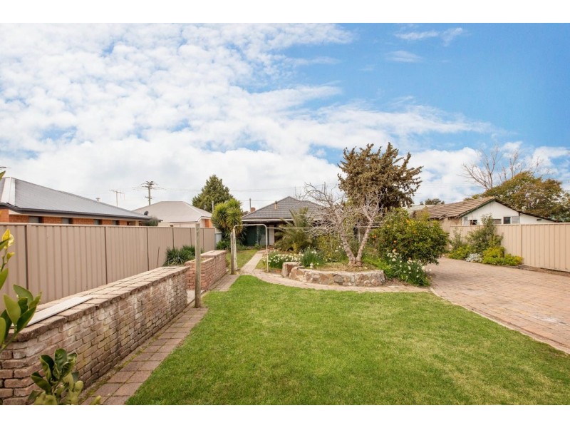 1039 Corella Street, North Albury NSW 2640