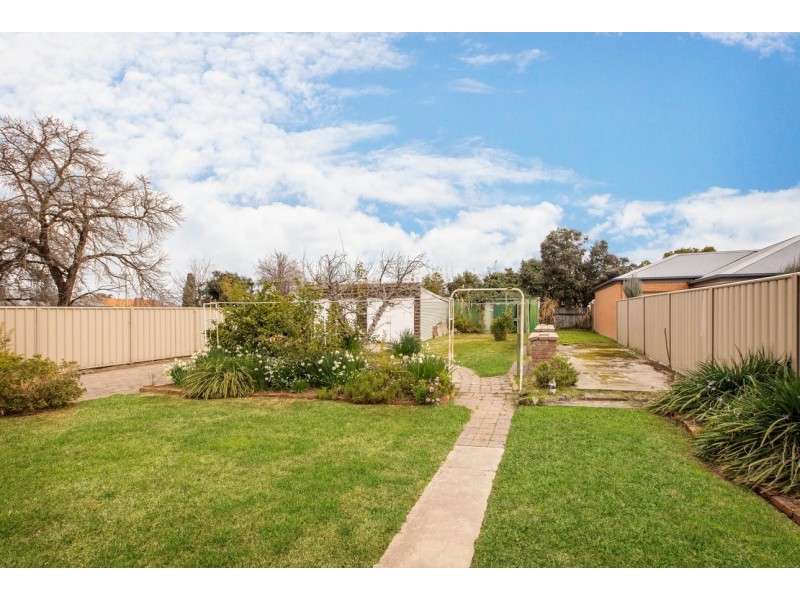 1039 Corella Street, North Albury NSW 2640