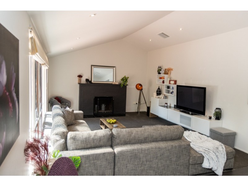 7 Merlinda Court, Wodonga VIC 3690