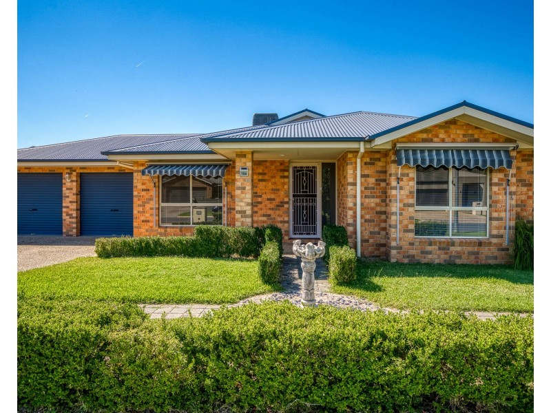 104 RIVERGUM DRIVE, East Albury NSW 2640
