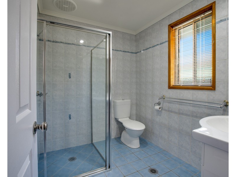 104 RIVERGUM DRIVE, East Albury NSW 2640