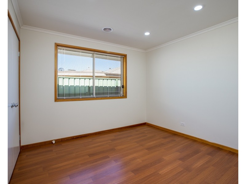104 RIVERGUM DRIVE, East Albury NSW 2640