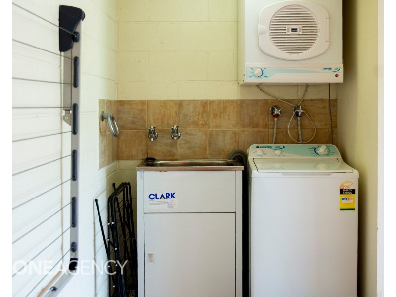 2/9 Peppermint Parade, Lake Hume Village NSW 3691