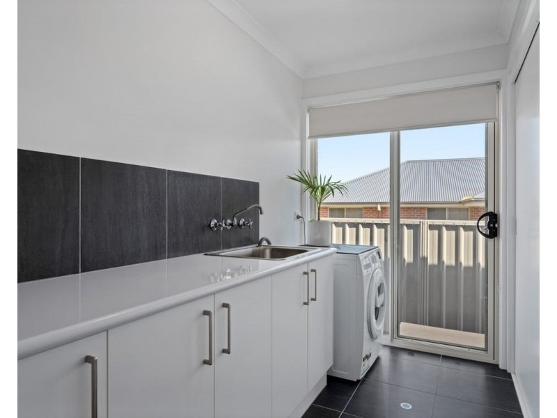 178 Ava Avenue, Thurgoona NSW 2640