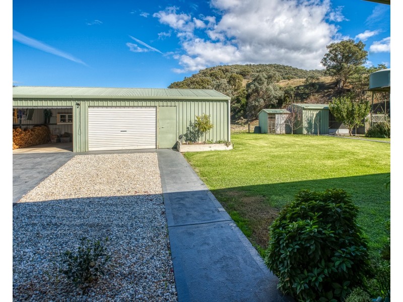 3746 OMEO HIGHWAY, Eskdale VIC 3701