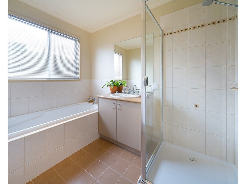 21 Innisbrook Avenue, Wodonga VIC 3690