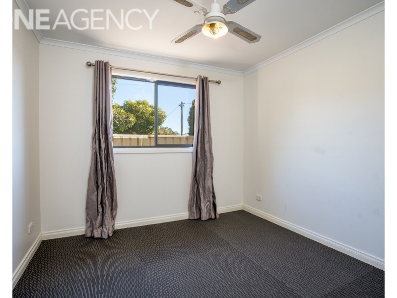 1/206 Plummer Street, South Albury NSW 2640