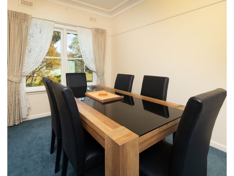 6 Drummond Street, Eskdale VIC 3701