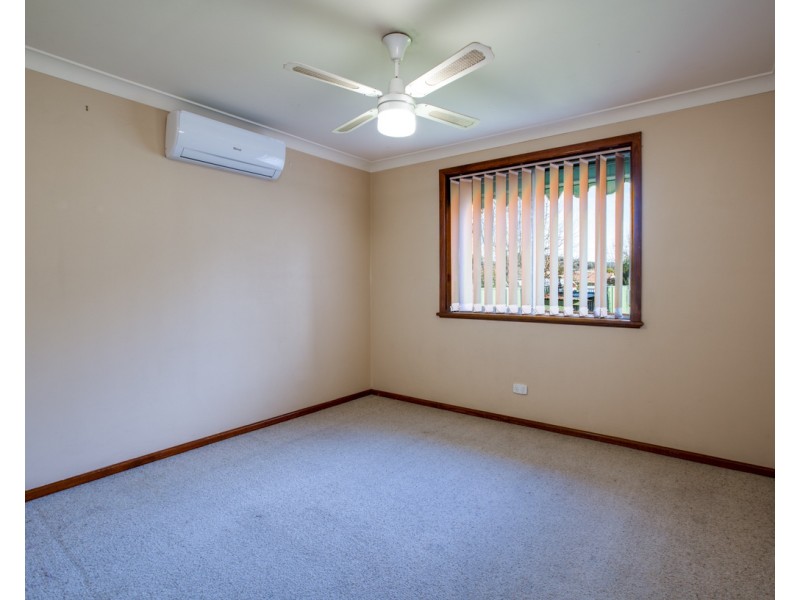 540 MUTSCH STREET, Lavington NSW 2641