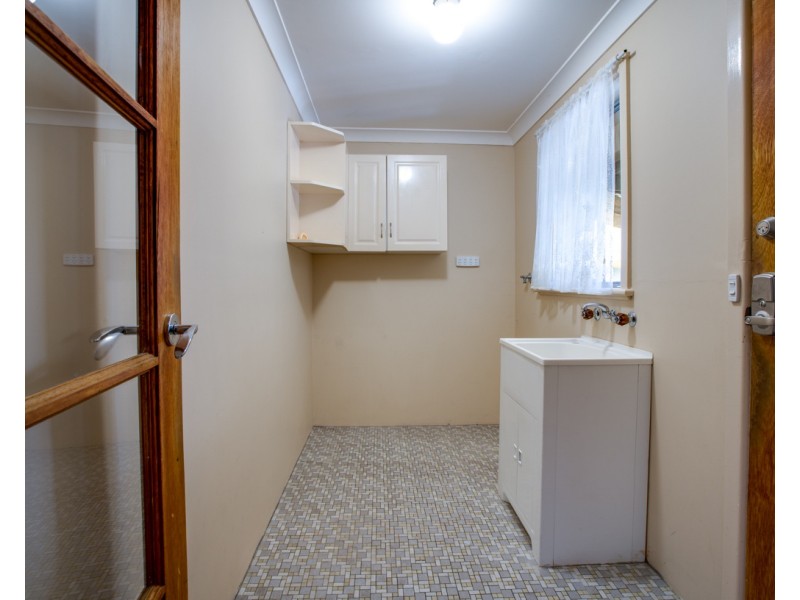 540 MUTSCH STREET, Lavington NSW 2641