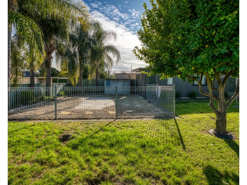 540 MUTSCH STREET, Lavington NSW 2641