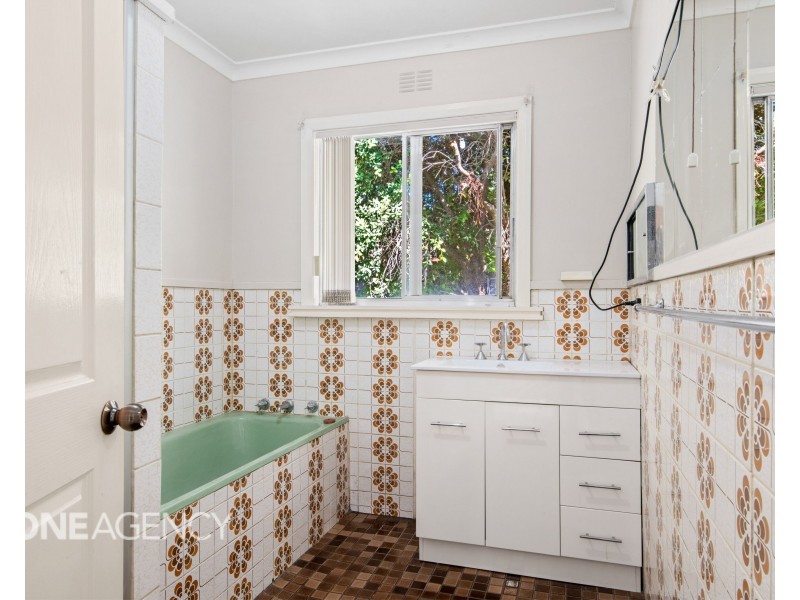 472 Ashford Street, Lavington NSW 2641