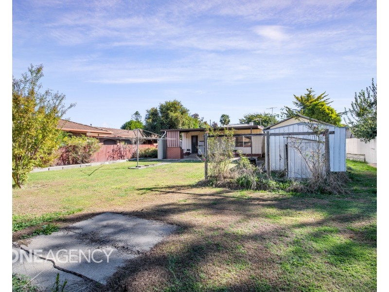 472 Ashford Street, Lavington NSW 2641