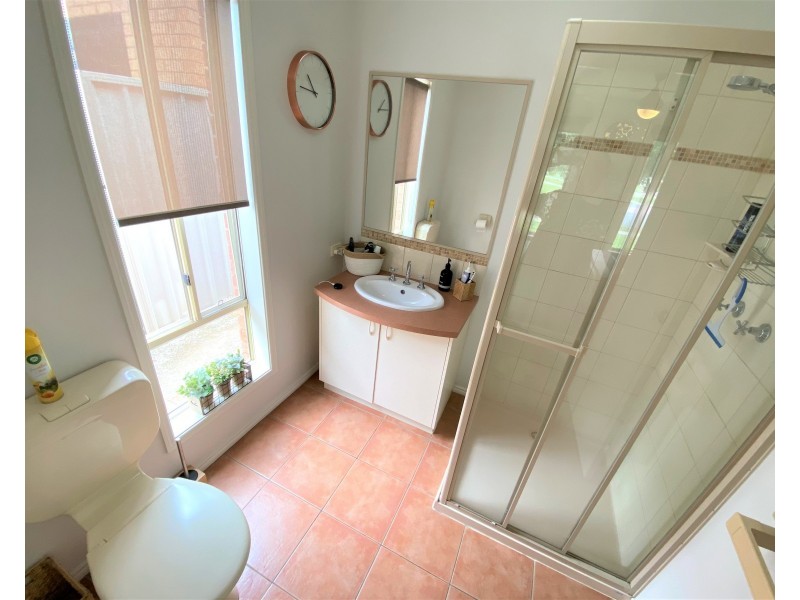 13 Birkdale Terrace, Wodonga VIC 3690