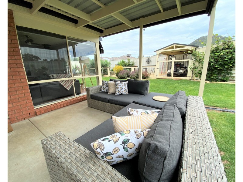 13 Birkdale Terrace, Wodonga VIC 3690