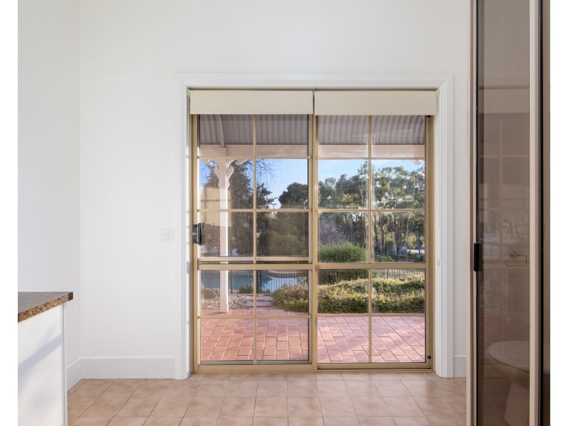 12 Echidna Court, Baranduda VIC 3691