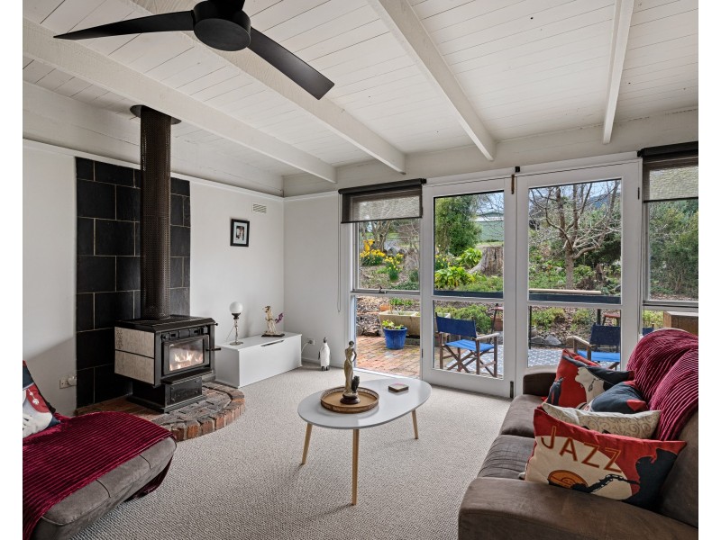 2 Jitema Street, Dartmouth VIC 3701