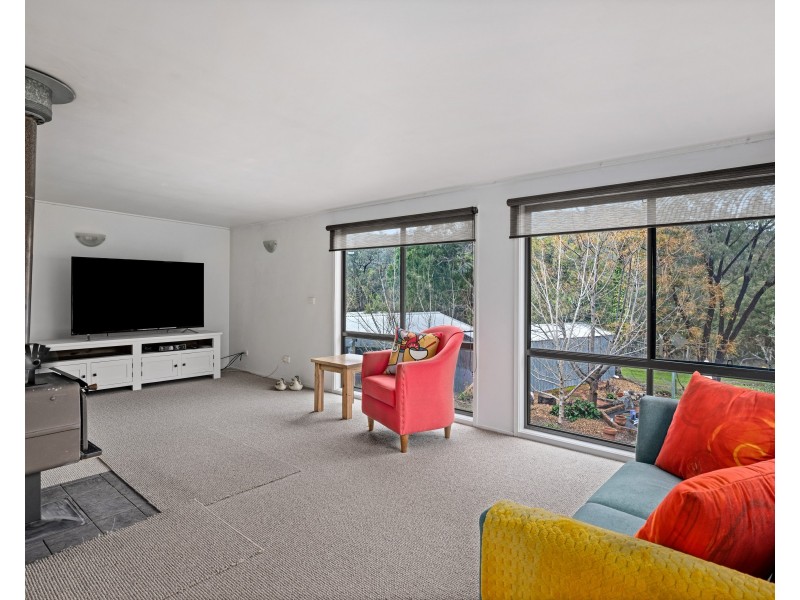 2 Jitema Street, Dartmouth VIC 3701