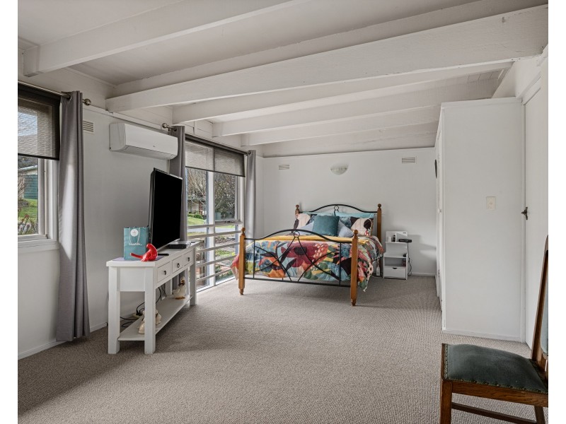 2 Jitema Street, Dartmouth VIC 3701