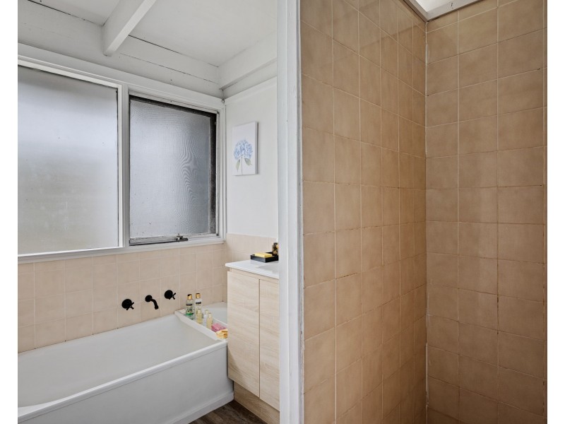 2 Jitema Street, Dartmouth VIC 3701