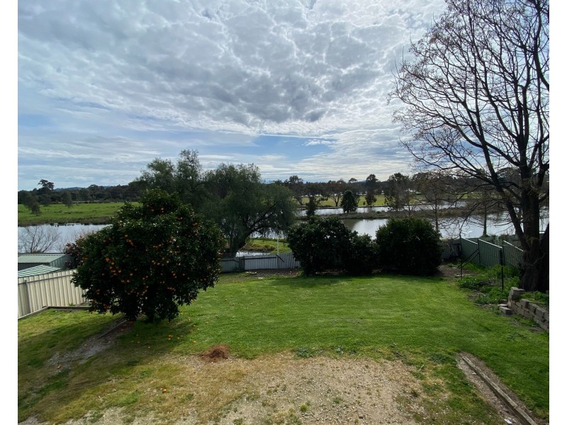 6 Batt Avenue, Wodonga VIC 3690