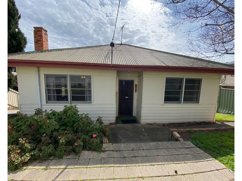 6 Batt Avenue, Wodonga VIC 3690