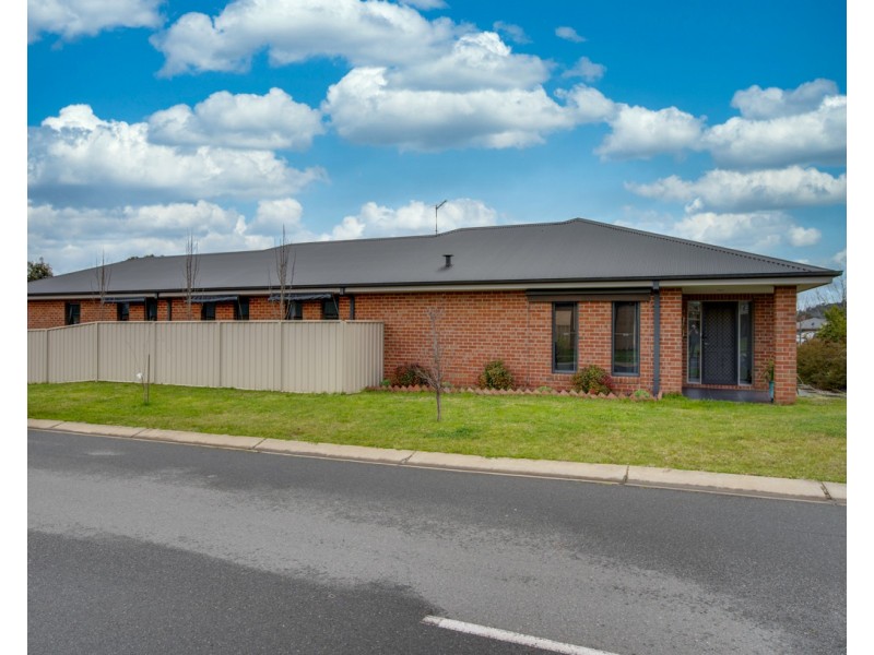 24 O’Meara Street, Wodonga VIC 3690