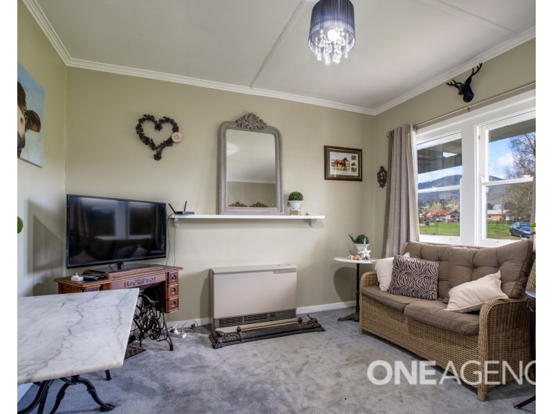 283 Mitta North Road, Eskdale VIC 3701