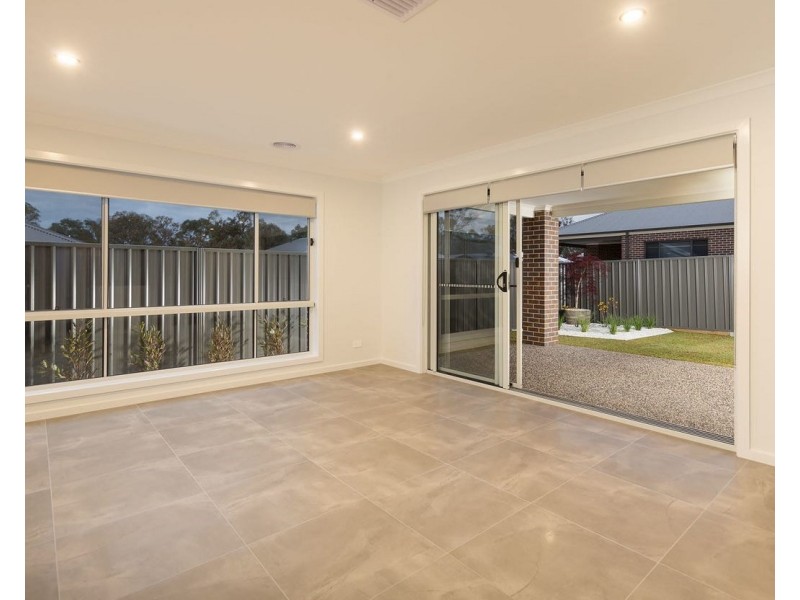 1 Chatham Road, Leneva VIC 3691