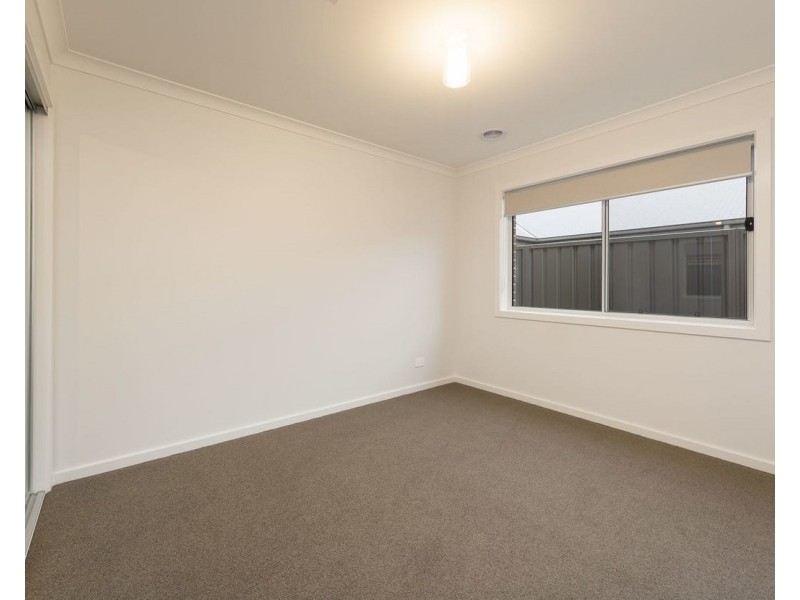 1 Chatham Road, Leneva VIC 3691