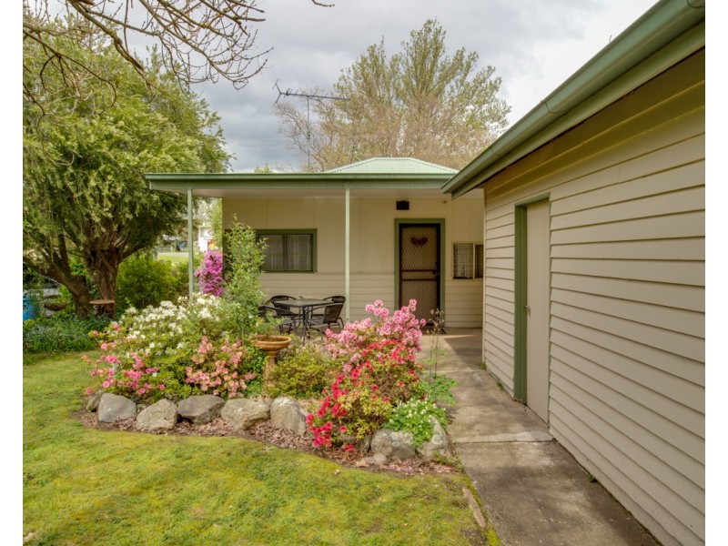 3765 Omeo Highway, Eskdale VIC 3701