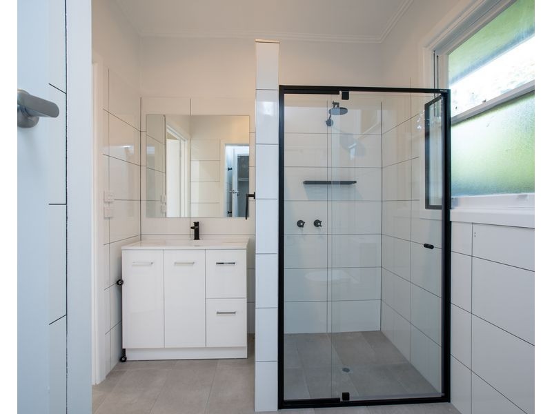 305 Beechworth Road, Wodonga VIC 3690