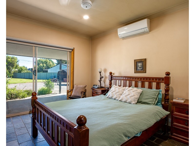 26 – 28 High Street, Barnawartha VIC 3688